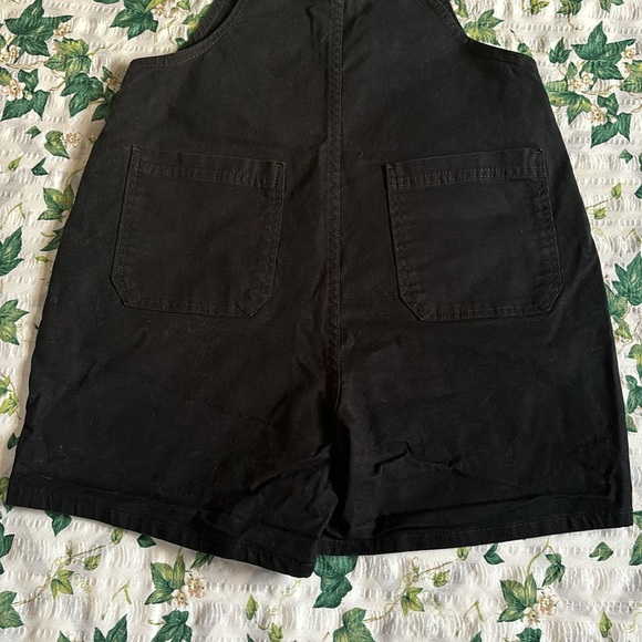 Black Overall Shorts with Embroidered Rainbow Hearts - Picture 7 of 8